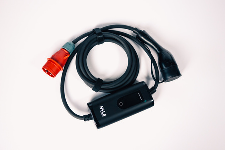 Ładowarka przenośna HILA 11kW TYPE 2  Do samochodu elektrycznego + ETUI
